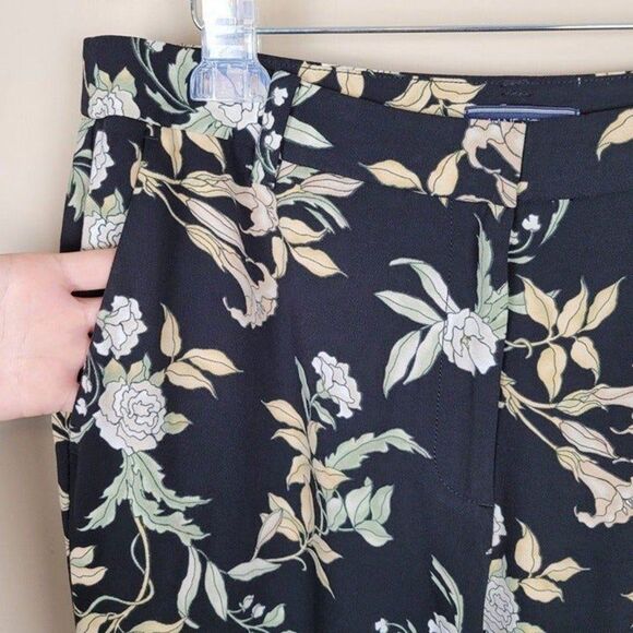 Lands' End Size 14 Floral Black Wide Leg Ankle Pants - Picture 7 of 12